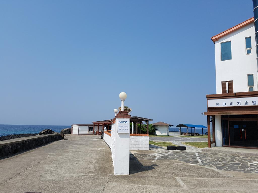 Park Beach Hotel Jeju Exterior photo